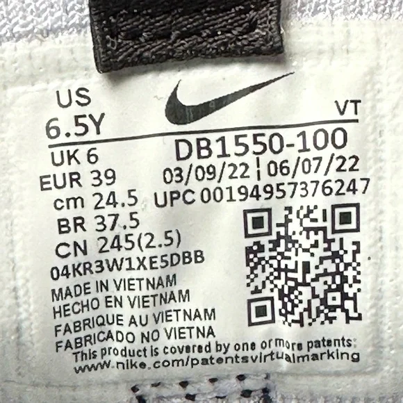 Nike Air Vapormax 2021 FK Flyknit White Black GS 6.5Y - Picture 8 of 8